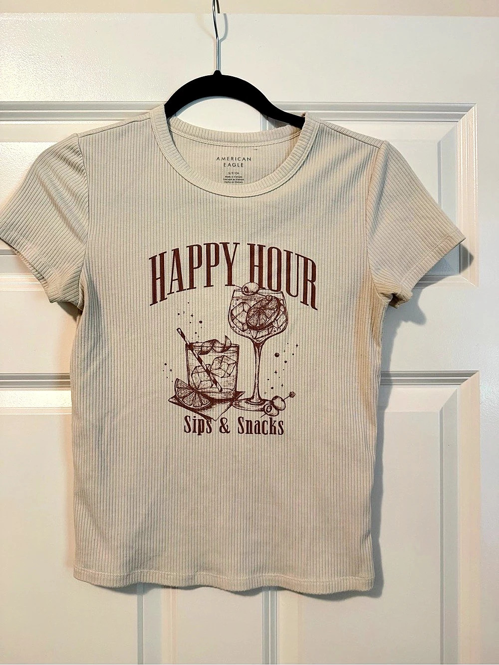 Short Sleeve Fitted Graphic Tee
